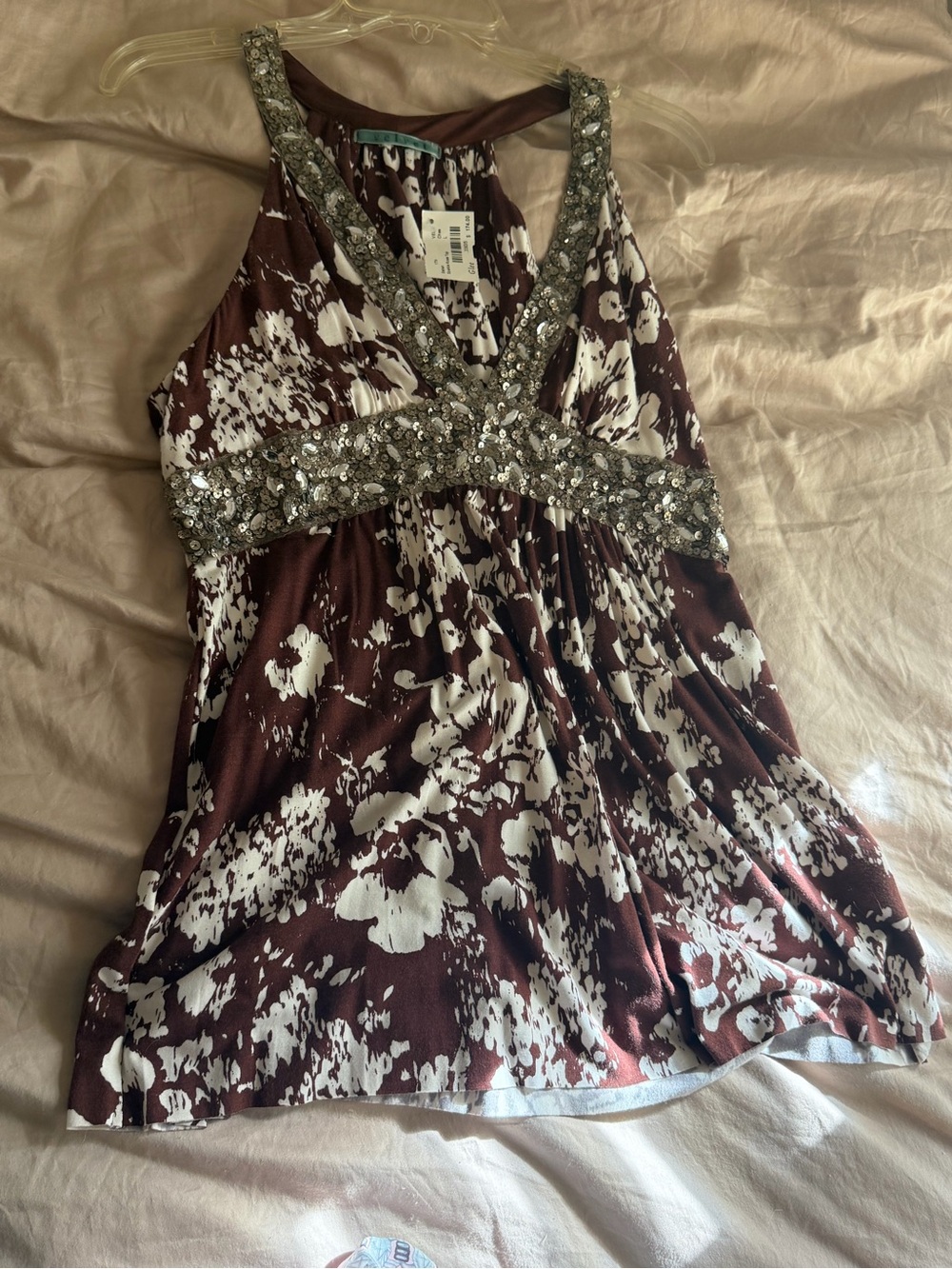 Sabah sparkle rose top